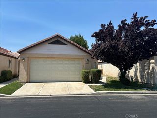 11580 Oak Street, Apple Valley, CA 92308
