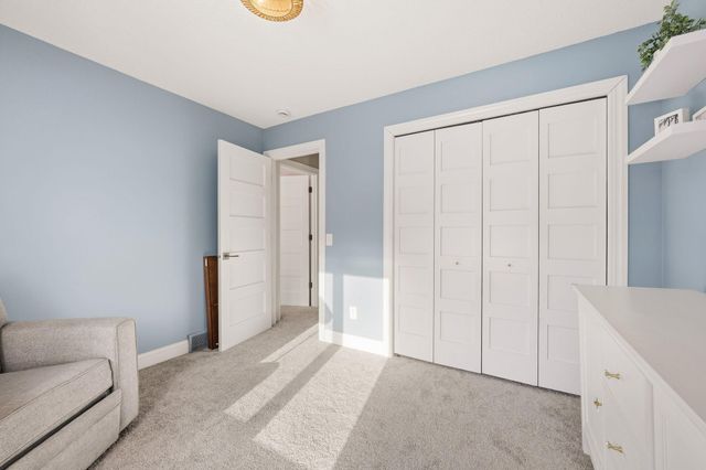 10730 34th Avenue N, Plymouth, MN 55441