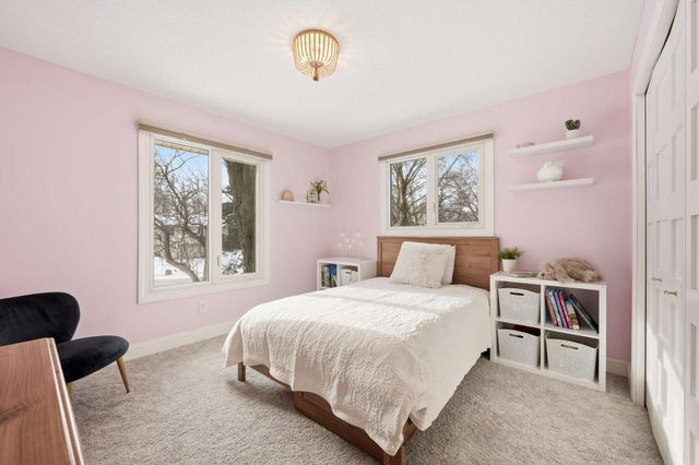 10730 34th Avenue N, Plymouth, MN 55441