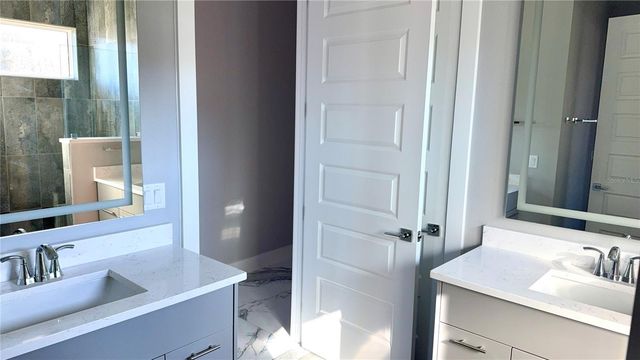 142 HARBOR VILLAGE POINT S, Palm Coast, FL 32137