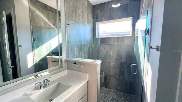 142 HARBOR VILLAGE POINT S, Palm Coast, FL 32137