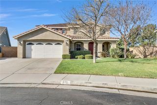 519 Cedarbrook Lane, Corona, CA 92879