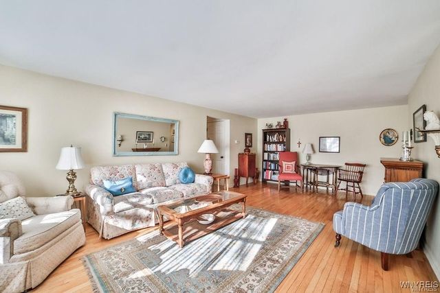 1370 Maple Road 1, Amherst, NY 14221