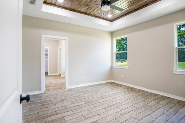 18268 US Jones Dr, Tyler, TX 75705