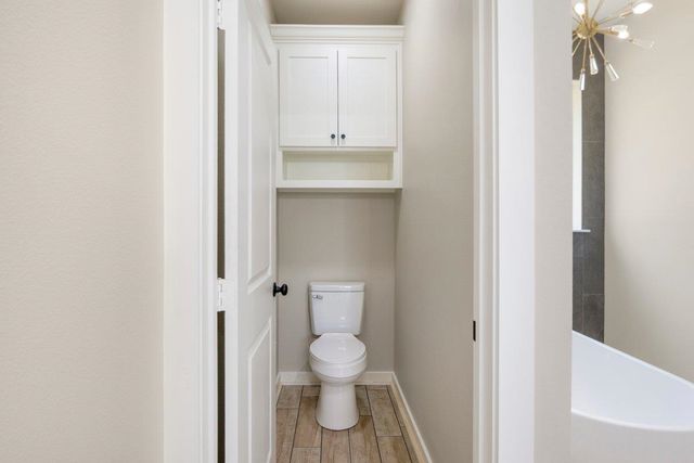 18268 US Jones Dr, Tyler, TX 75705