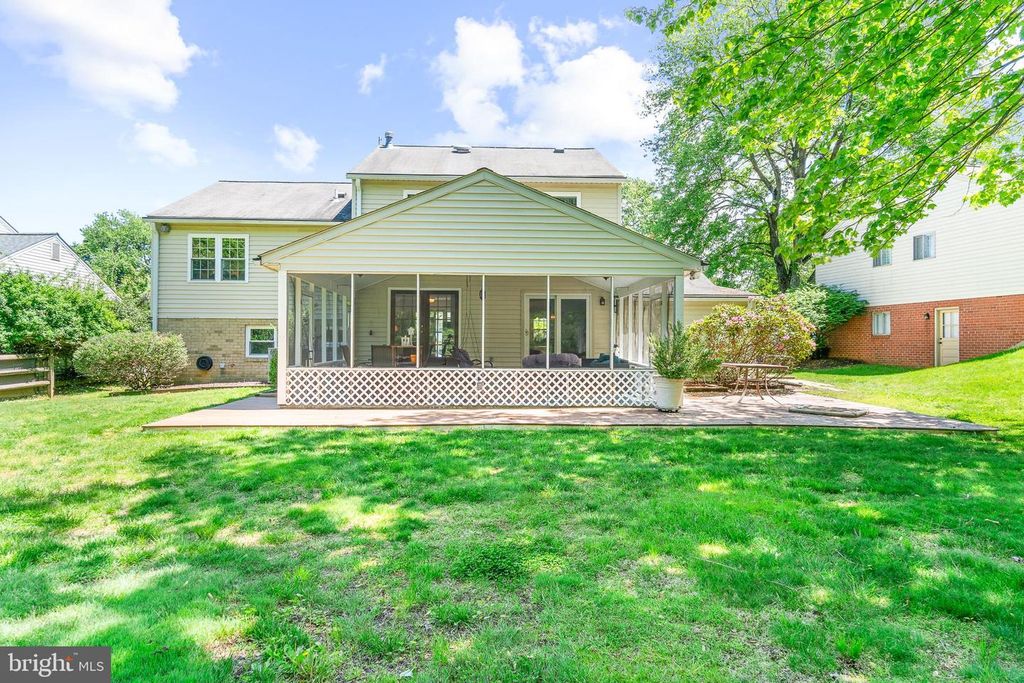 Image 36 of property listing at 19320 RICHWOOD CT, Brookeville, MD 20833