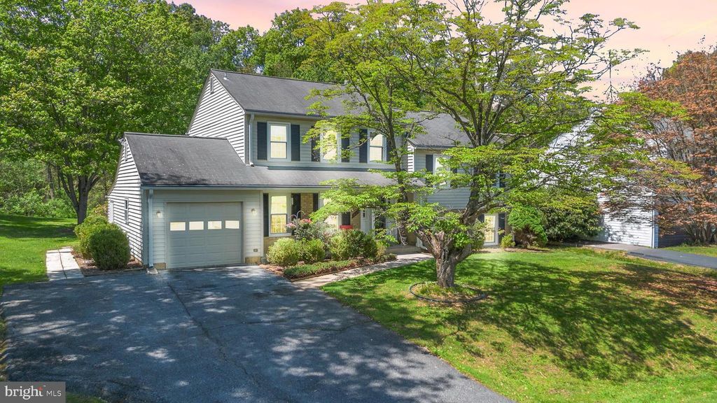 Image 40 of property listing at 19320 RICHWOOD CT, Brookeville, MD 20833