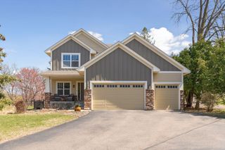 3413 Shady Oak Road, Minnetonka, MN 55305