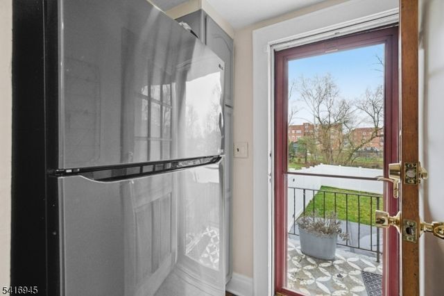 224 E High St, Somerville Boro, NJ 08876