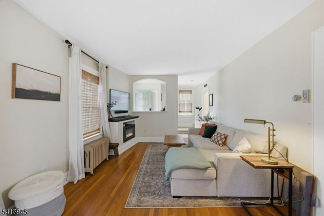 224 E High St, Somerville Boro, NJ 08876