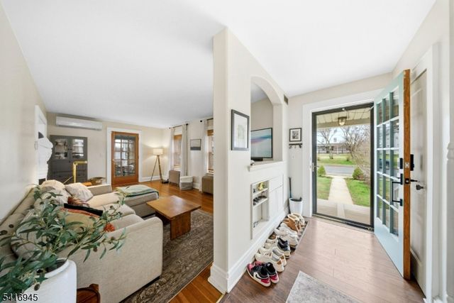 224 E High St, Somerville Boro, NJ 08876