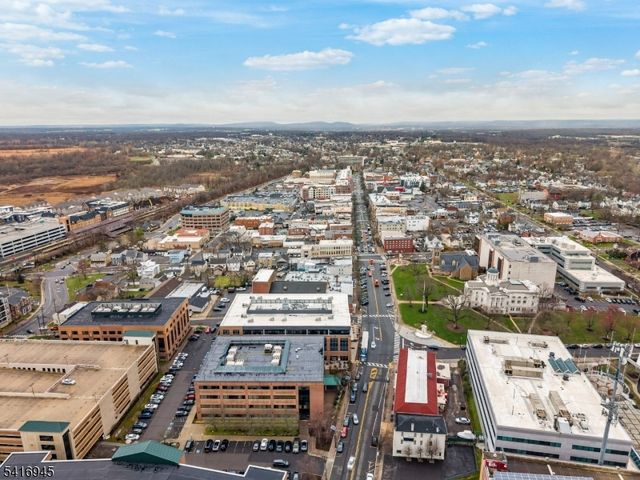 224 E High St, Somerville Boro, NJ 08876