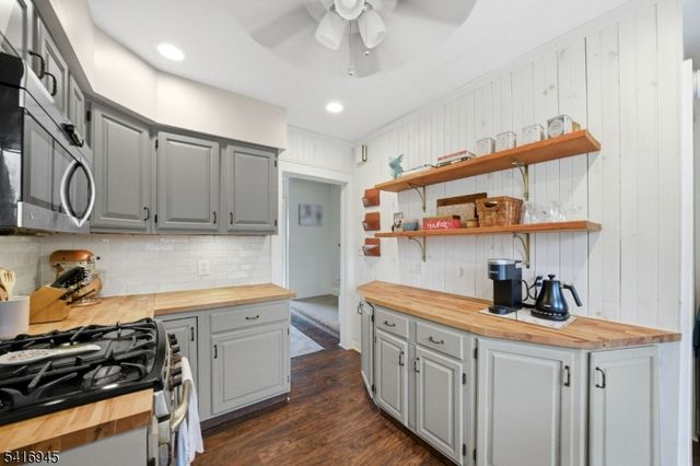 224 E High St, Somerville Boro, NJ 08876