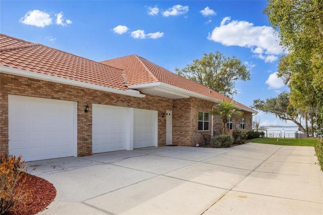 1359 ELYSIUM BOULEVARD, Mount Dora, FL 32757