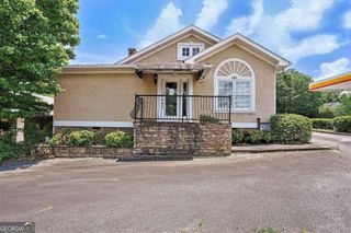 914 W Taylor Street, Griffin, GA 30223