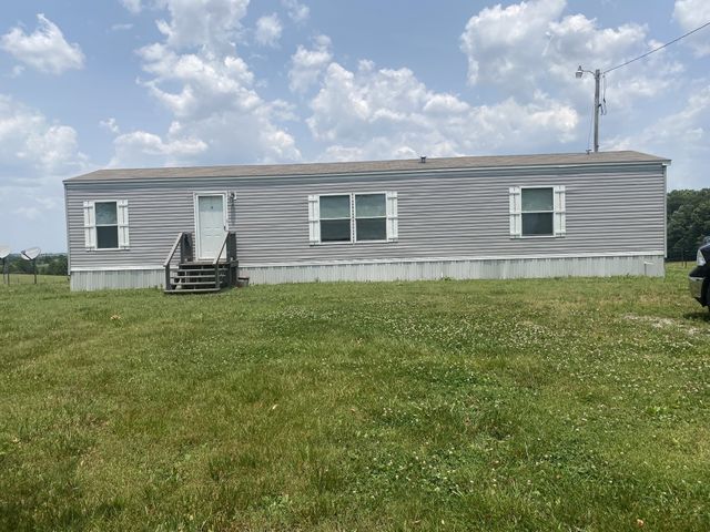 3953 Edd Ross Rd, Cedar Hill, TN 37032