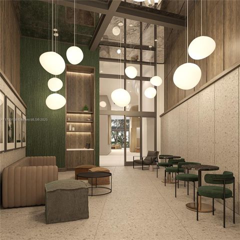 3034 Oak Avenue 404, Coconut Grove, FL 33133