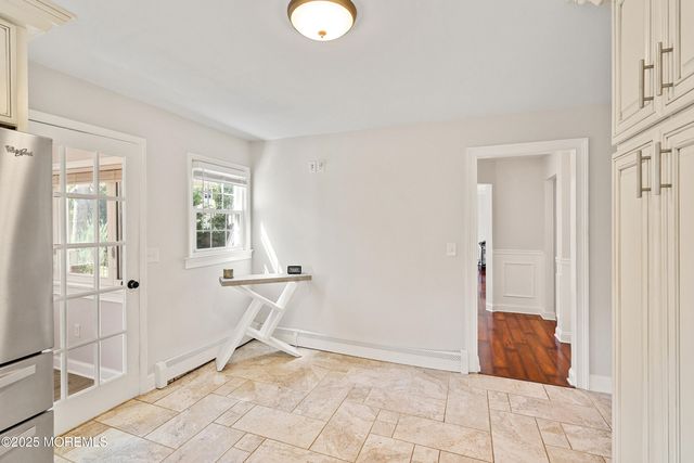 15 Oak Leaf Lane, Toms River, NJ 08755