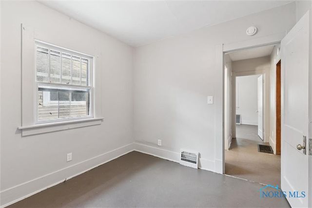 1749 Berdan Avenue, Toledo, OH 43613