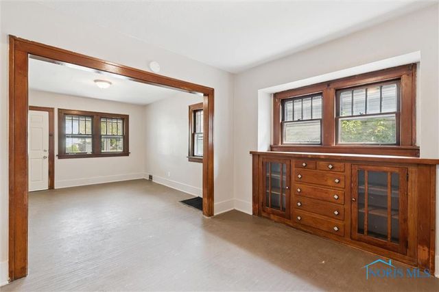 1749 Berdan Avenue, Toledo, OH 43613