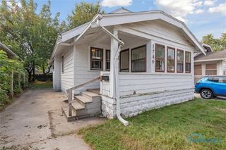 1749 Berdan Avenue, Toledo, OH 43613