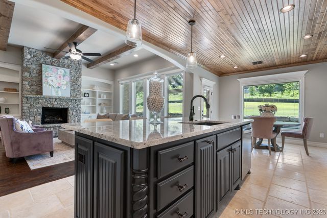 2787 Forest View Drive, Claremore, OK 74017