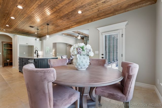 2787 Forest View Drive, Claremore, OK 74017