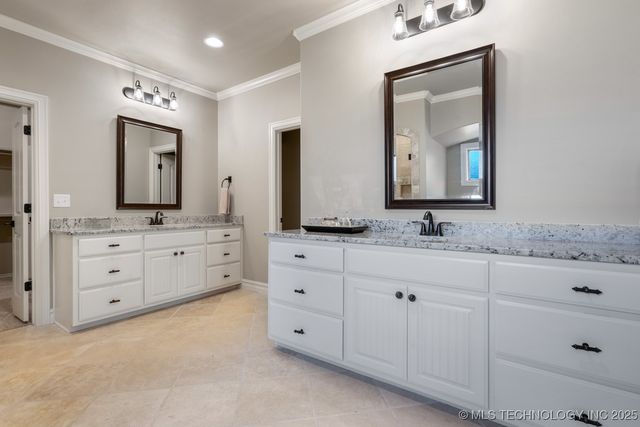 2787 Forest View Drive, Claremore, OK 74017