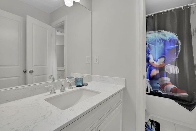 16450 Waxmyrtle Road, Alpharetta, GA 30004