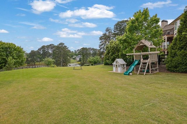 16450 Waxmyrtle Road, Alpharetta, GA 30004