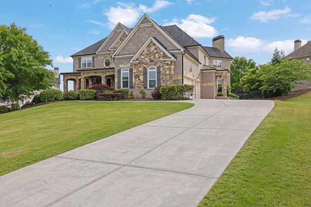 16450 Waxmyrtle Road, Alpharetta, GA 30004