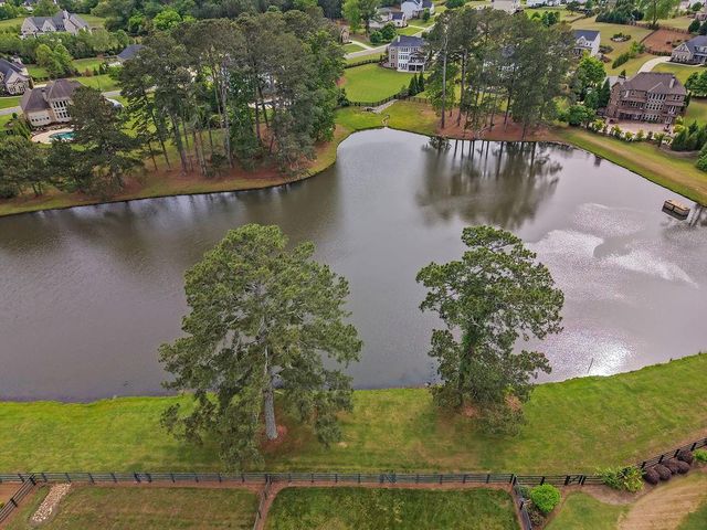 16450 Waxmyrtle Road, Alpharetta, GA 30004
