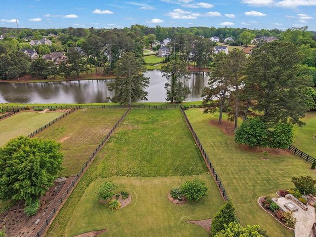 16450 Waxmyrtle Road, Alpharetta, GA 30004