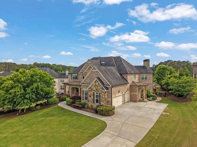 16450 Waxmyrtle Road, Alpharetta, GA 30004