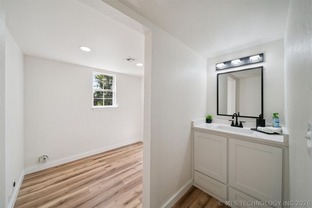 605 S Saltwell Street, Salina, OK 74365