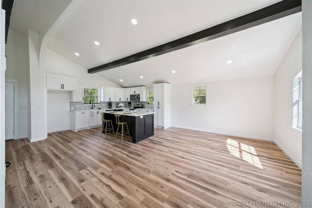 605 S Saltwell Street, Salina, OK 74365