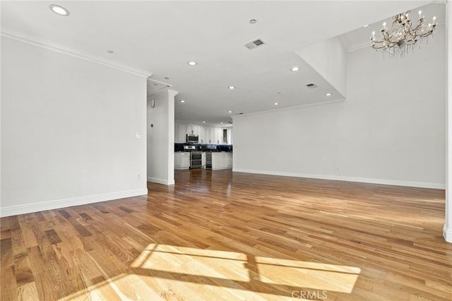 1404 N Naomi Street, Burbank, CA 91505