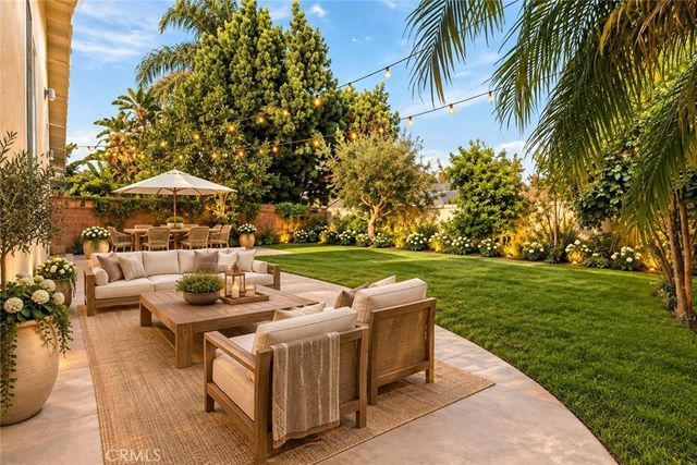 1404 N Naomi Street, Burbank, CA 91505
