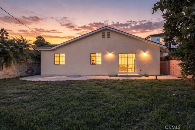 1404 N Naomi Street, Burbank, CA 91505