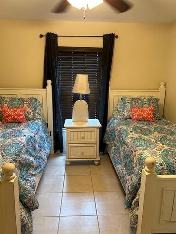1473 NE 48th St, Pompano Beach, FL 33064