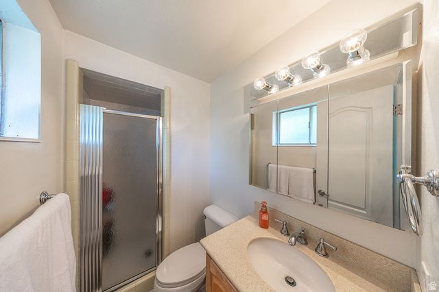 1170 THORNFIELD RD, Kaysville, UT 84037