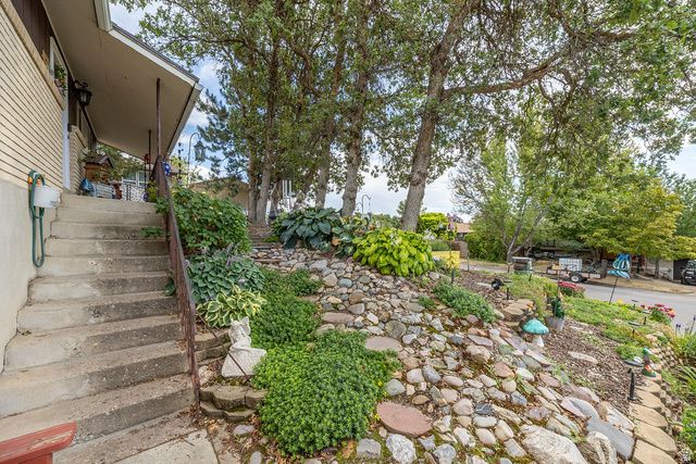 1170 THORNFIELD RD, Kaysville, UT 84037