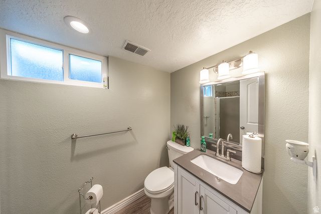 1170 THORNFIELD RD, Kaysville, UT 84037