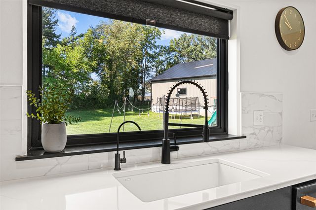 4615 Elynn Lane, Solon, IA 52333