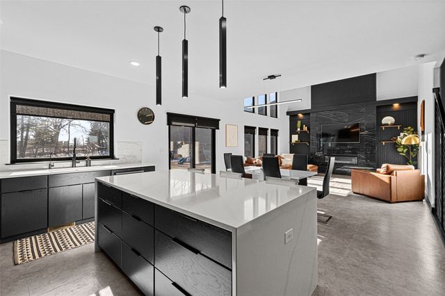 4615 Elynn Lane, Solon, IA 52333