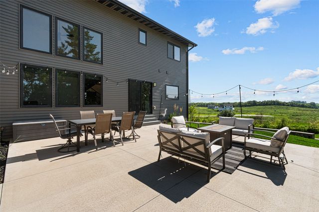 4615 Elynn Lane, Solon, IA 52333