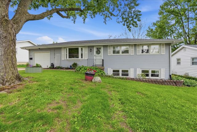 709 Kathleen Drive, Normal, IL 61761