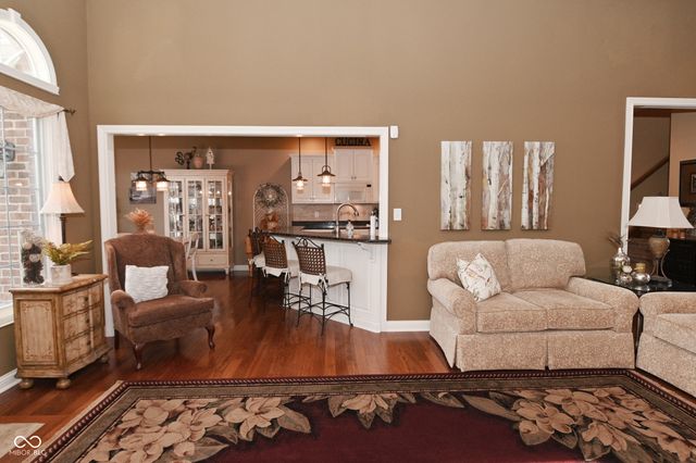 572 Foxboro Drive, Avon, IN 46123