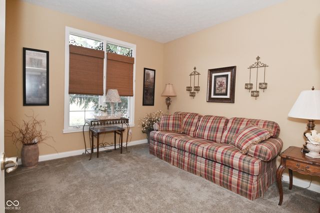 572 Foxboro Drive, Avon, IN 46123