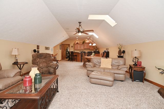 572 Foxboro Drive, Avon, IN 46123